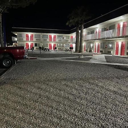 Rodeo Inn Пекос Екстериор снимка